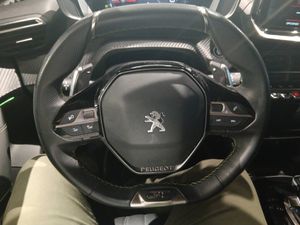 Peugeot 2008   BlueHDI 130 S&S EAT8 GT  - Foto 8