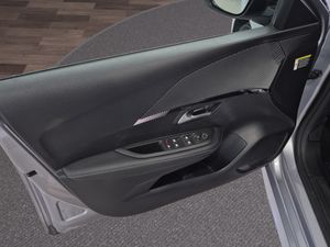 Peugeot 208 Allure Gasolina 100 S&S 6 Vel. MAN  - Foto 15