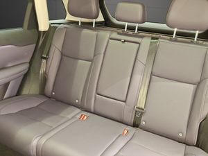 Leapmotor C10 DESIGN REEV  - Foto 12