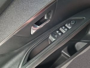 Peugeot 3008 1.2 PURETECH 96KW (130CV) ALLURE S&S  - Foto 16