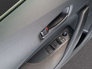 Toyota Corolla 1.8 125H BUSINESS PLUS E-CVT TOU SPORT  - Foto 15