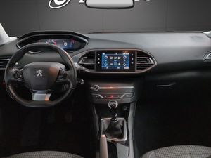 Peugeot 308 5P Active Pack BlueHDi 100 S&S  - Foto 9