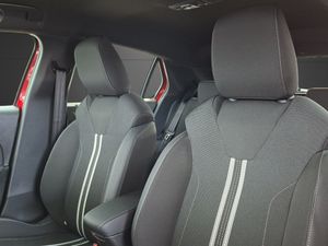 Opel Corsa 1.2T XHLHybrid 81kW GS eDCT  - Foto 12