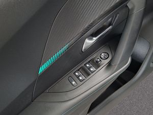 Peugeot 2008 Allure Pack BlueHDI 81kW (110CV)  - Foto 21