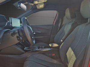 Peugeot 2008 Allure Gasolina 100 S&S 6 Vel. MAN  - Foto 11