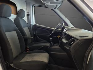 Fiat Doblò CARGO SX 1.3 Mjet 95cv DIESEL  - Foto 13