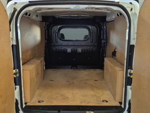 Fiat Doblò CARGO SX 1.3 Mjet 95cv DIESEL  - Foto 22