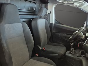 Peugeot Partner PRO STANDARD 600 Kg BLUEHDI 100cv S&S 5vel  - Foto 12