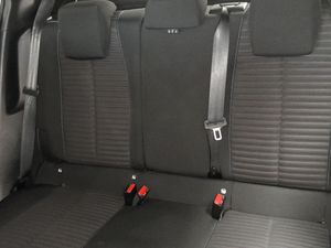 Peugeot 2008 Style BlueHDI 81kW (110CV)  - Foto 14