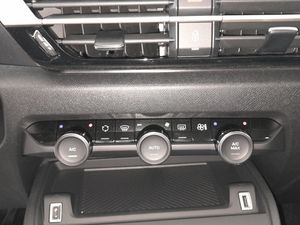 Citroën ë-C4 ë-C4 eléctrico 115kW 54kWh Plus  - Foto 20