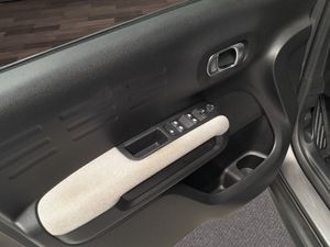 Citroën C3 Aircross BlueHDi 88kW (120CV) S&S EAT6 SHINE  - Foto 21