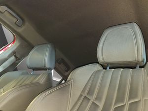 Peugeot 2008 GT BlueHDI 130 S&S EAT8  - Foto 15