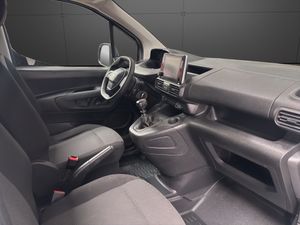 Peugeot Partner PRO STANDARD 600 Kg BLUEHDI 100cv S&S 6vel MAN  - Foto 15