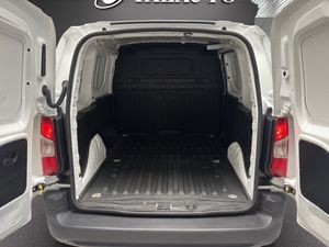 Peugeot Partner PRO STANDARD 600 Kg BLUEHDI 100cv S&S 6vel MAN  - Foto 20