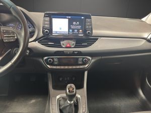 Hyundai i30 I30 5P TGDI 1.0 120CV TECNO MY19  - Foto 14