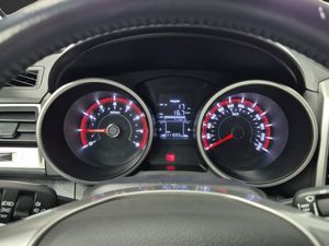 SsangYong Tivoli G16 Limited 4x2  - Foto 17