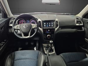 SsangYong Tivoli G16 Limited 4x2  - Foto 12