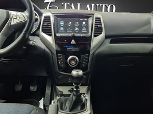 SsangYong Tivoli G16 Limited 4x2  - Foto 13