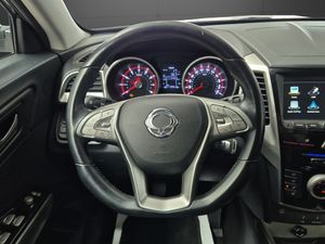 SsangYong Tivoli G16 Limited 4x2  - Foto 16