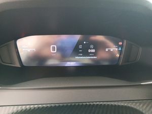 Peugeot 208 Allure HYBRID 110 eDCS6  - Foto 11