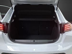Peugeot 208 Allure HYBRID 110 eDCS6  - Foto 13