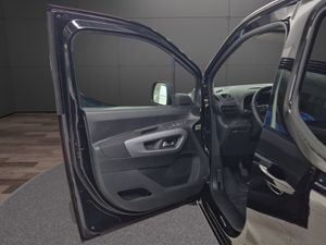 Citroën Berlingo M Plus Diésel 100CV Manual  - Foto 23