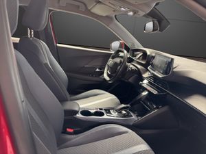 Peugeot 2008 Allure BlueHDI 130 S&S EAT8  - Foto 15
