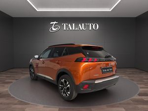 Peugeot 2008 Allure Pack BlueHDI 130 S&S EAT8  - Foto 4