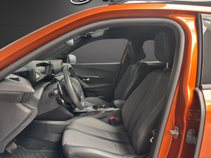 Peugeot 2008 Allure Pack BlueHDI 130 S&S EAT8  - Foto 10