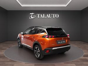 Peugeot 2008 GT BlueHDI 130 S&S EAT8  - Foto 4