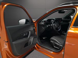 Peugeot 2008 GT BlueHDI 130 S&S EAT8  - Foto 11