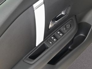 Citroën C4 X Hybrid 145 ë-DCS6 Max  - Foto 19