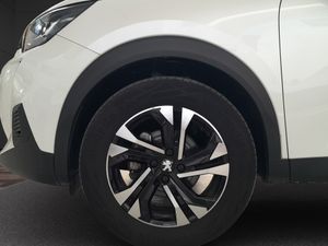 Peugeot 2008 Allure Puretech 100 S&S 6 Vel. MAN  - Foto 21