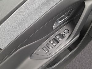 Peugeot 308 5P Allure PureTech 130 S&S MAN  - Foto 12