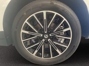 Leapmotor B10 B10 REEV 18.8 kWh Design Auto  - Foto 14