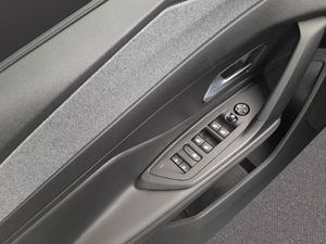 Peugeot 308 5P Allure Gasolina 130 S&S MAN  - Foto 12