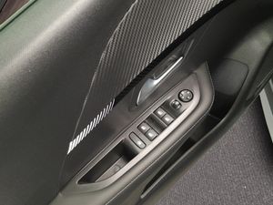Peugeot 208 Allure Gasolina 100 S&S 6 Vel. MAN  - Foto 12