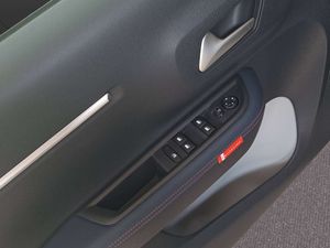 Citroën C3 Aircross Hybrid 145 ë-DCS6 Collection  - Foto 12
