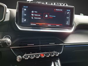 Peugeot 2008 GT BlueHDI 130 S&S EAT8  - Foto 17