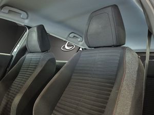 Peugeot 2008 Active Pack BlueHDI 81kW (110CV)  - Foto 18