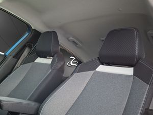 Opel Frontera 1.2T XHT Hybrid eDCT6 81kW GS  - Foto 15