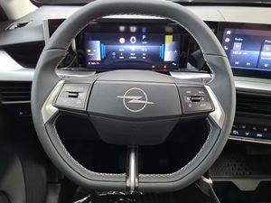 Opel Frontera 1.2T XHT Hybrid eDCT6 81kW GS  - Foto 20