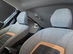 Citroën C3 Aircross Hybrid 145 ë-DCS6 PLUS  - Foto 15
