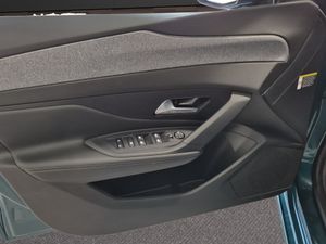 Peugeot 308 5P Allure Hybrid PHEV 195 e-DCT7  - Foto 21