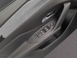 Peugeot 308 5P Allure Hybrid PHEV 195 e-DCT7  - Foto 12