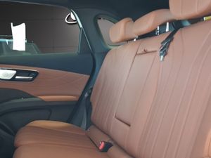 Lepas L8 PHEV Elegance 1.5 TGDI 1DHT 205kW(279CV)  - Foto 14