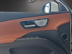 Lepas L8 PHEV Elegance 1.5 TGDI 1DHT 205kW(279CV)  - Foto 17