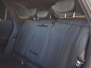 Lepas L8 PHEV Elegance 1.5 TGDI 1DHT 205kW(279CV)  - Foto 15