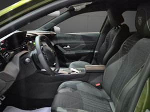 Peugeot 408 408 GT HYBRID 145 eDCS6  - Foto 11