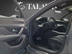 Peugeot 408 408 GT HYBRID 145 eDCS6  - Foto 12